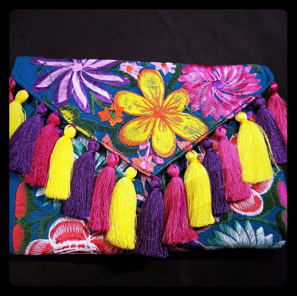 Embroidered artisan clutch with Tassels NEW! - Picture 1 of 3